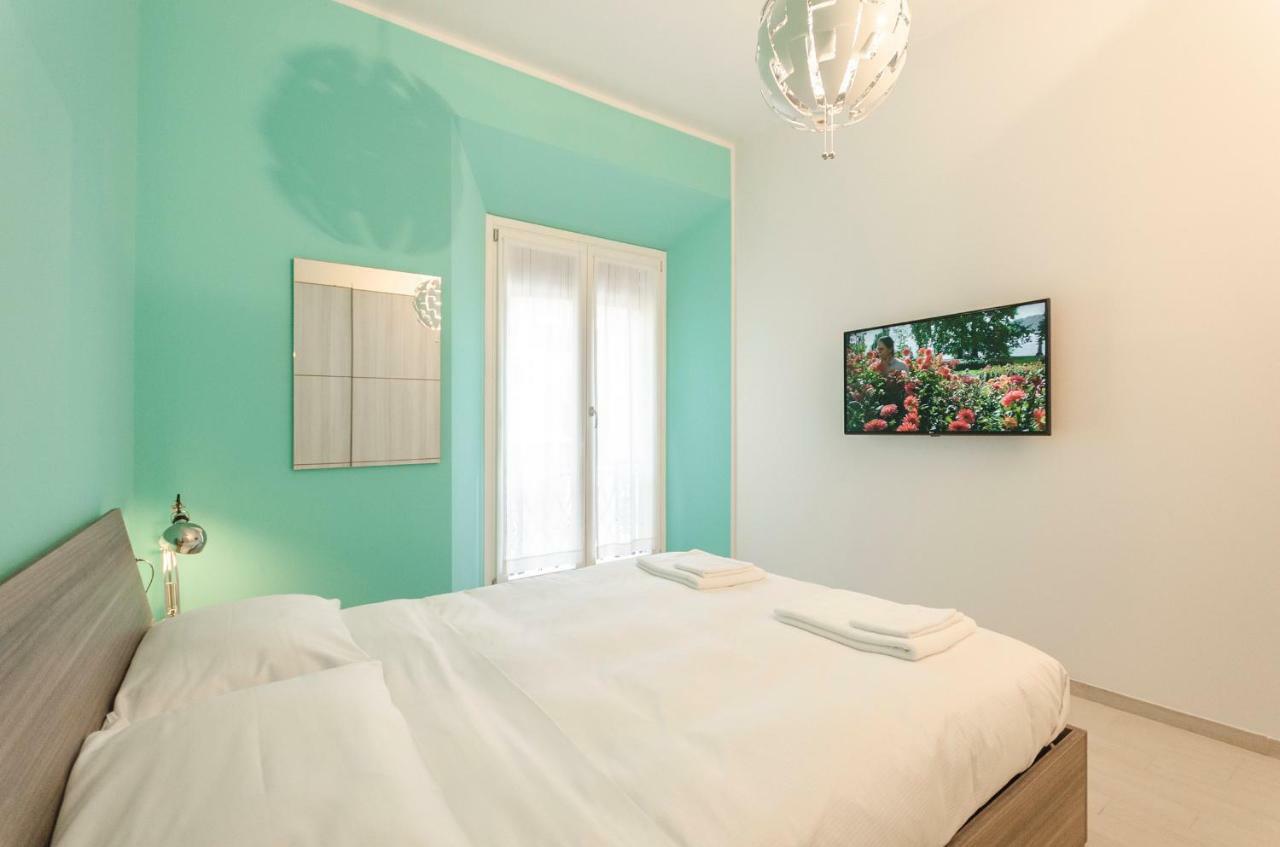 Le Torri Suite, Davanzale Vista Due Torri Bologna Eksteriør billede